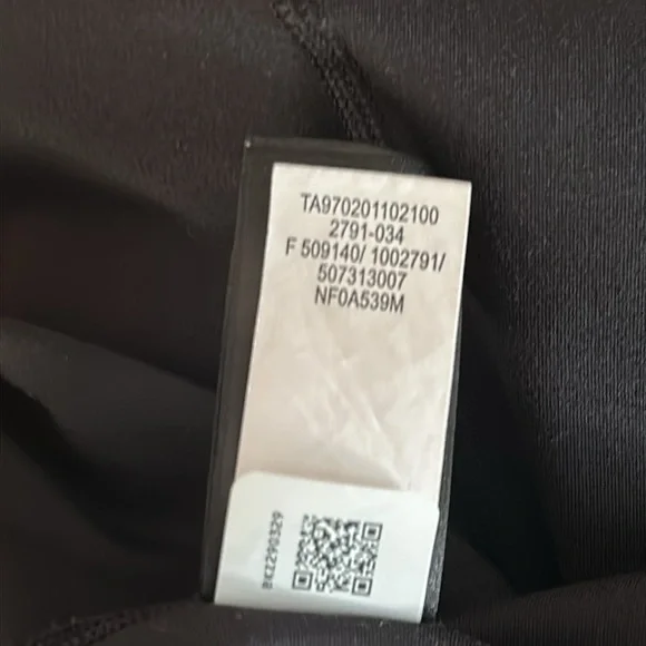 The North Face Womens Motivation High Rise Shorts XL - Picture 9 of 10